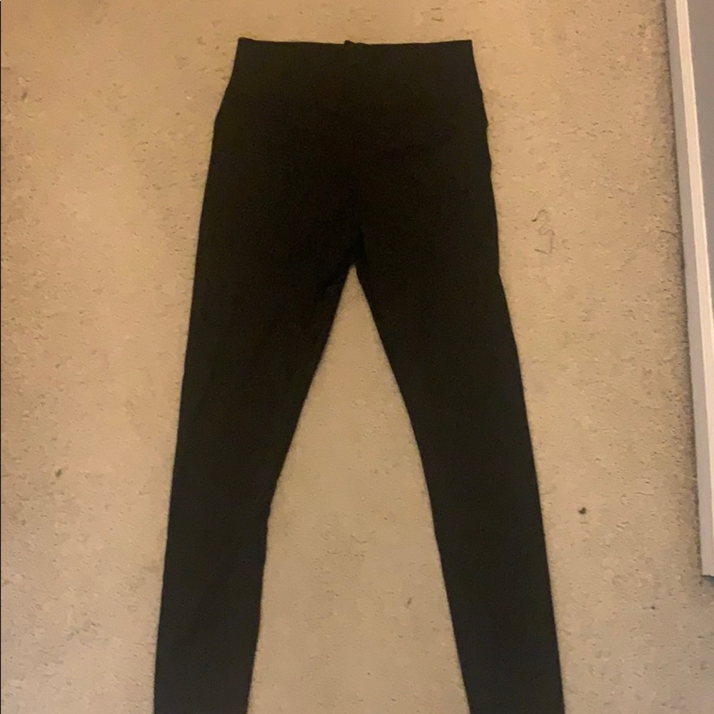 Zyia black Brilliant  Scrunchy High Rise